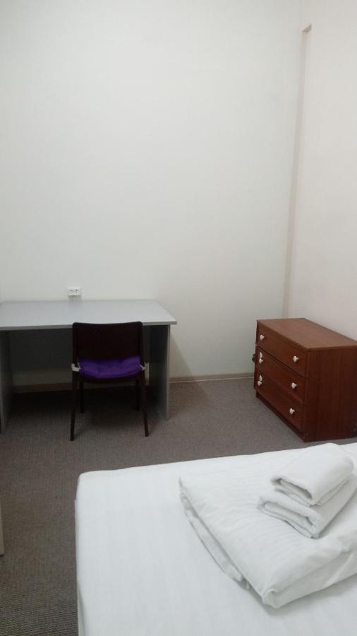 Хостел 689Capsulehotel&Coffee Алма Ата Екстериор снимка